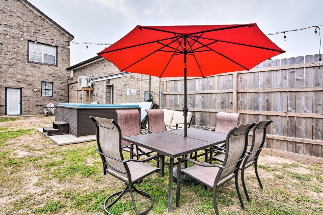 Cozy Galveston Apartment - Walk To Beach And Dining Exterior foto